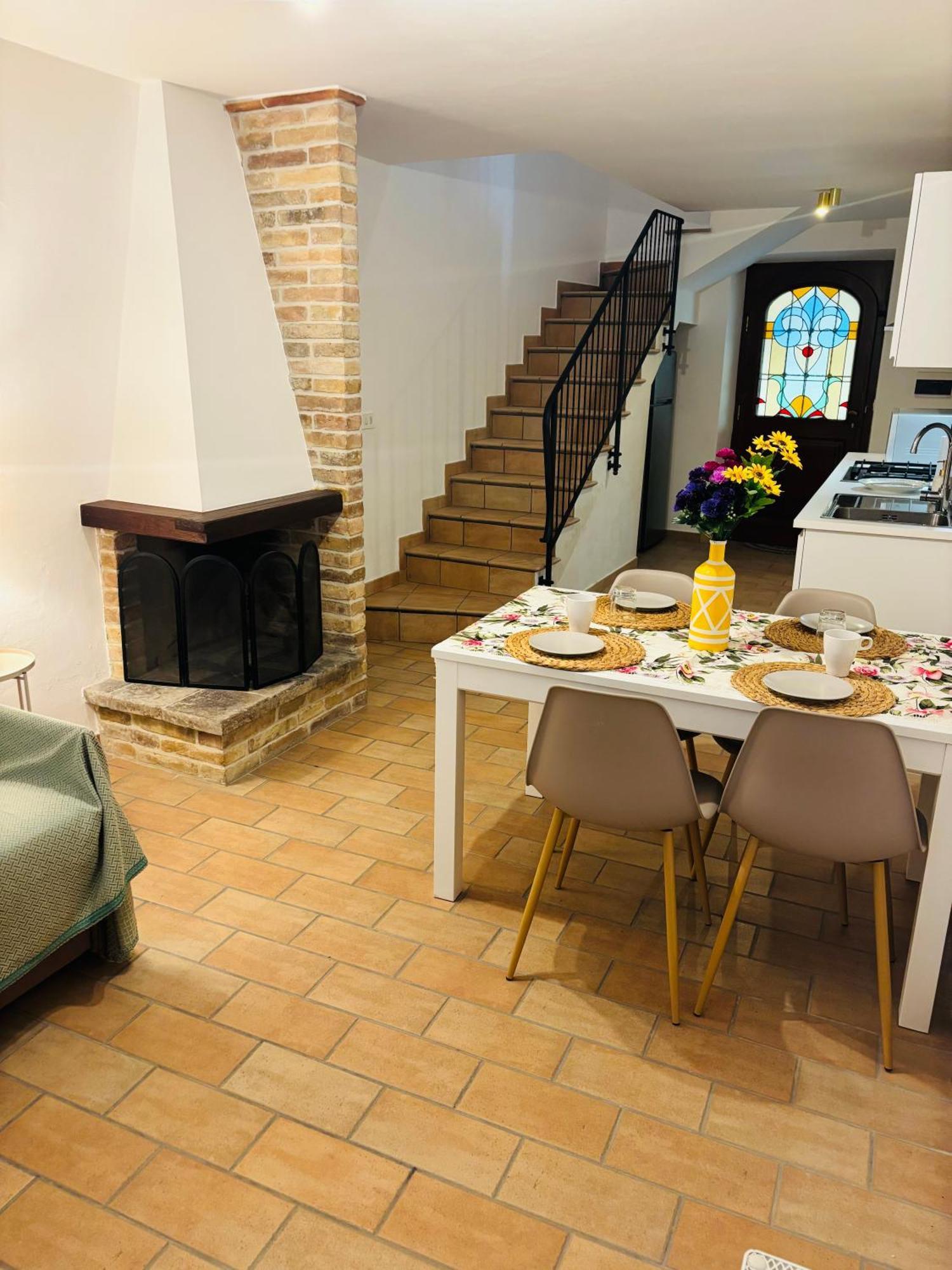 Al Belvedere Apartment II Atri Exterior foto