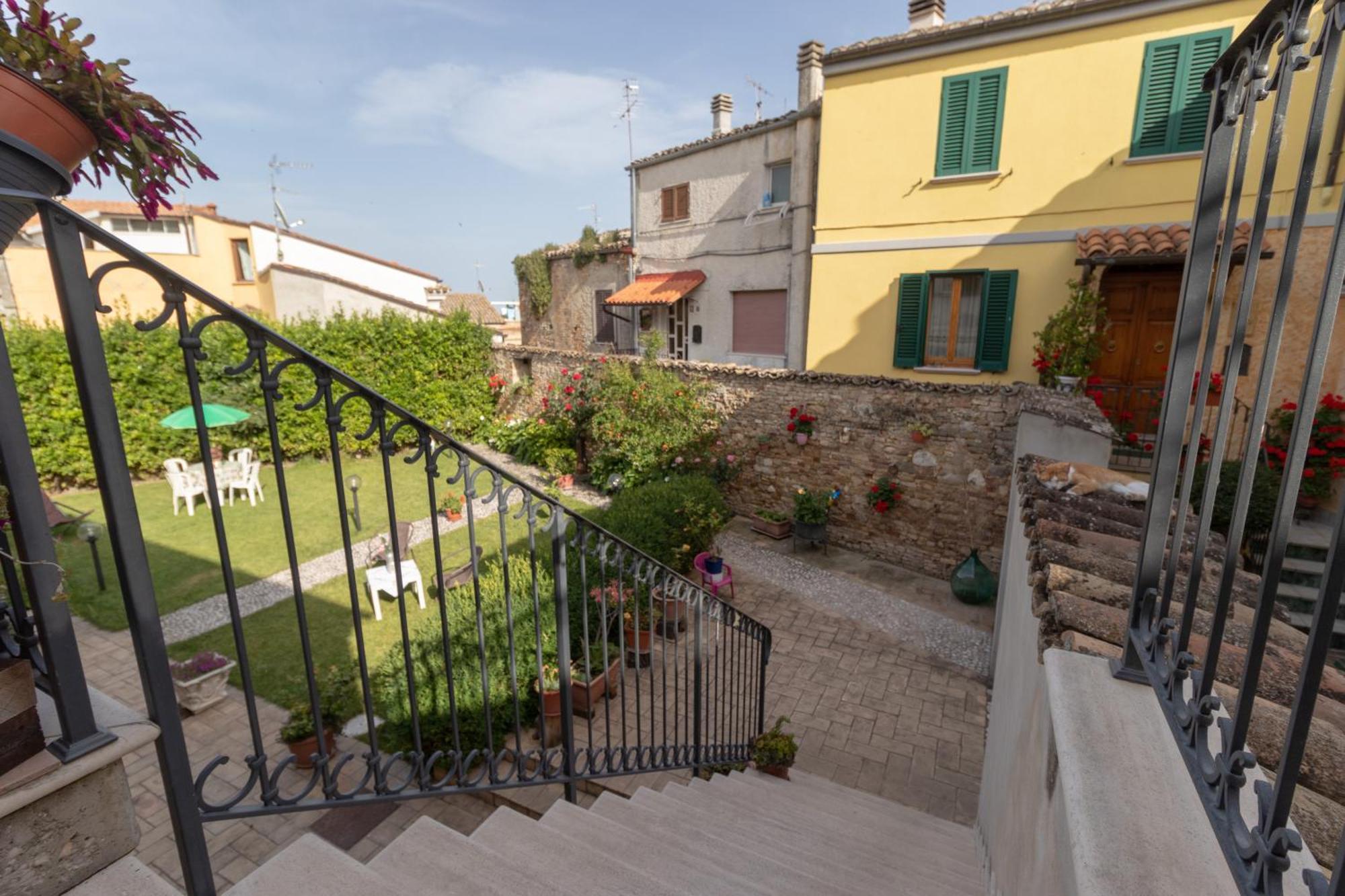 Al Belvedere Apartment II Atri Exterior foto